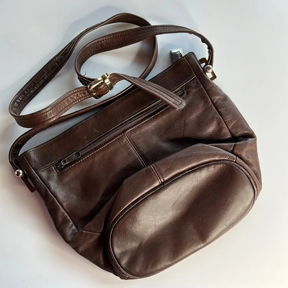Vintage Tignanello Chocolate Brown Leather Crossbody Bag Gold Hardware Classic
